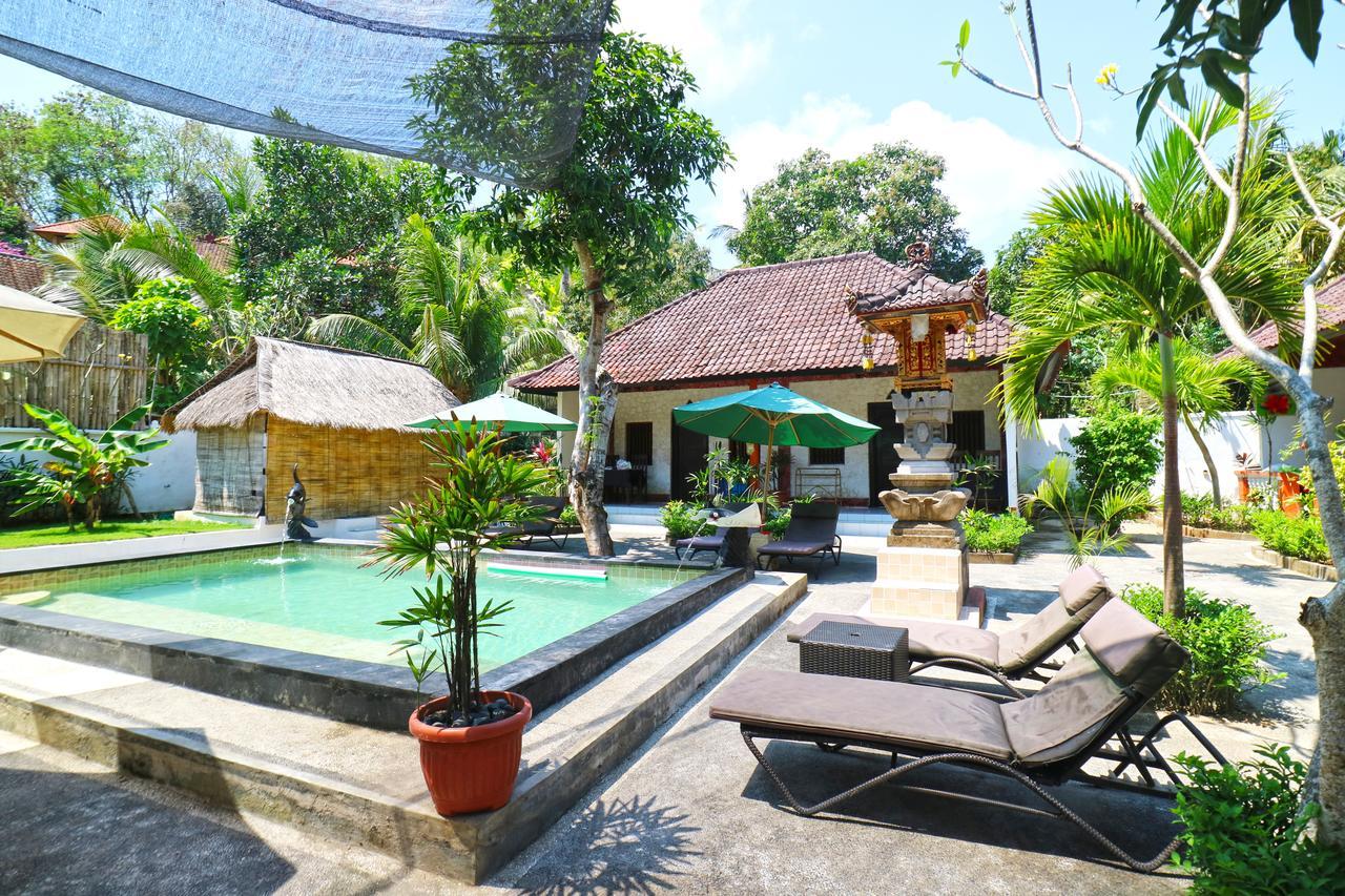 Sunjaya Kubu Guesthouse Nusa Lembongan  Exterior photo